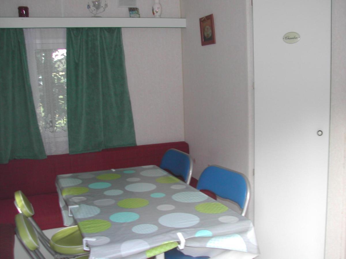 mobil home dordogne Mouzens  Esterno foto